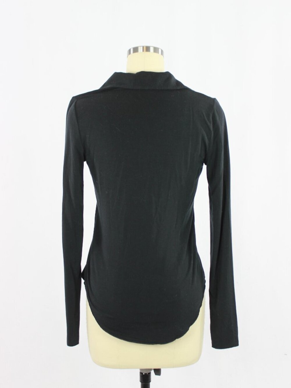 Aritzia WILFRED Pose Black Lyocell Jersey Button Front Shirt, Size XS - Picture 3 of 16